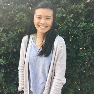 Meet your Posher, Lauren